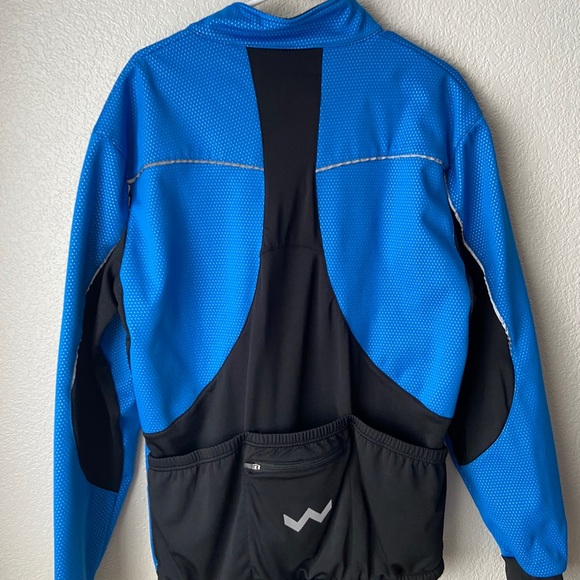 Running/performance jacket - Picture 3 of 3